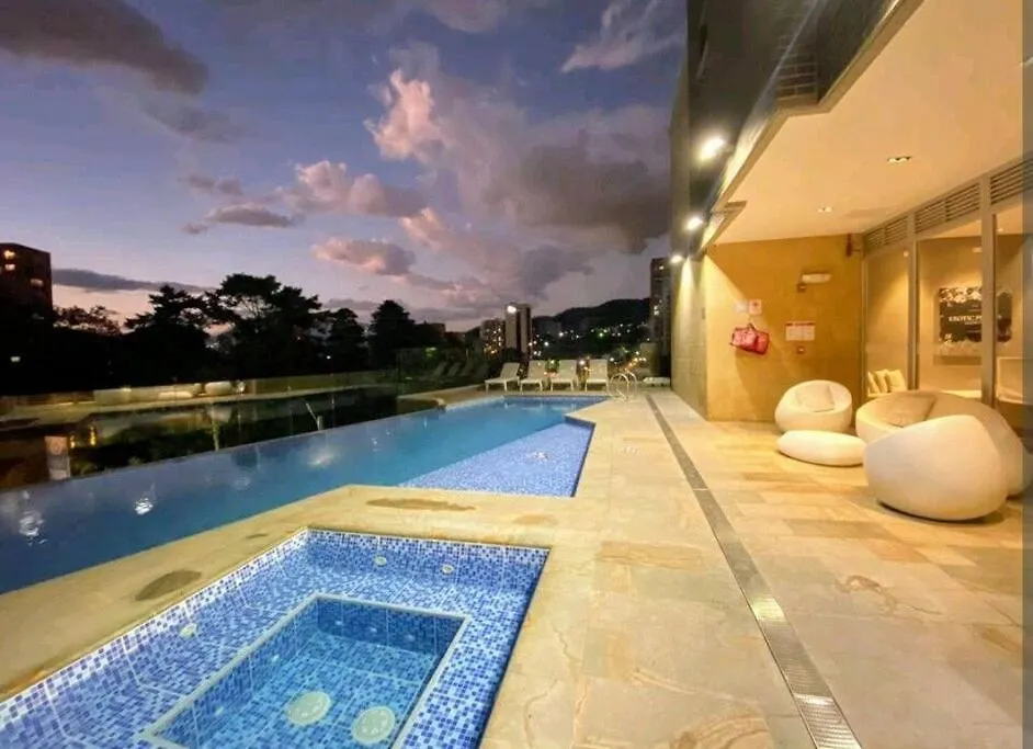 Urban Studios Luxurious Apartment In The Poblado Medellín