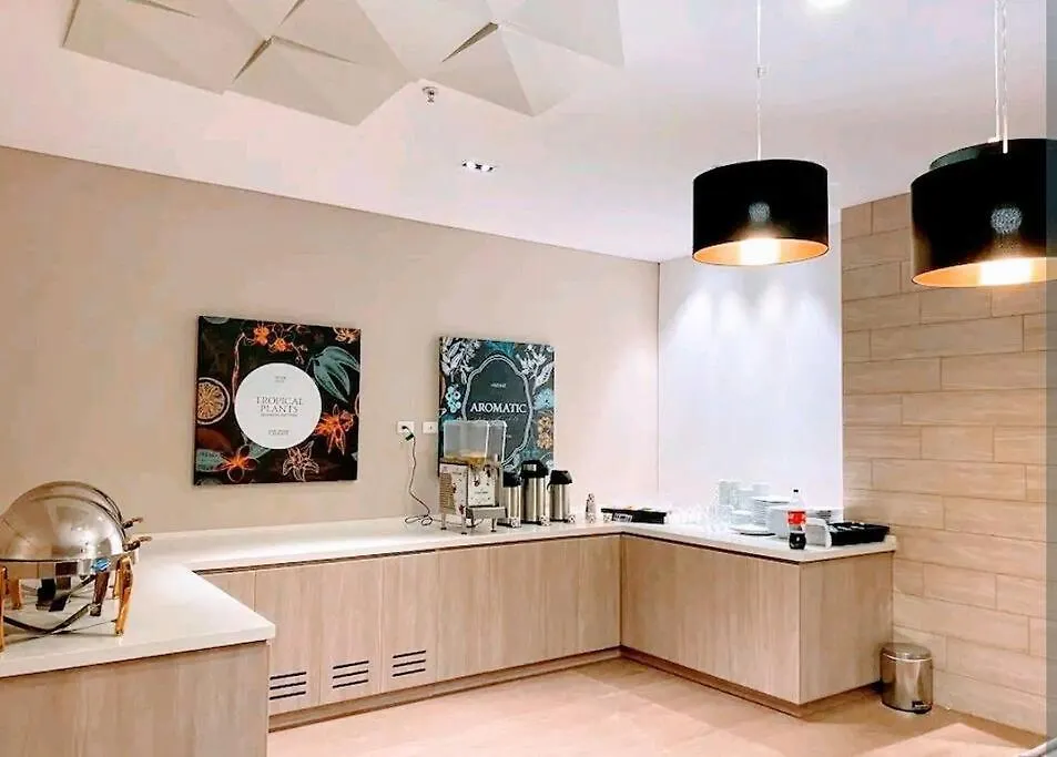 Urban Studios Luxurious Apartment In The Poblado Medellin 0*,  Colombia