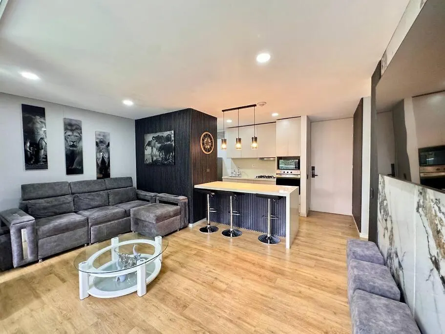 Urban Studios Luxurious Apartment In The Poblado Medellin 0*,  Colombia