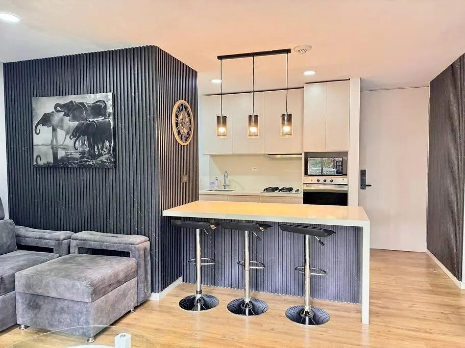 Urban Studios Luxurious Apartment In The Poblado Medellin 0*,