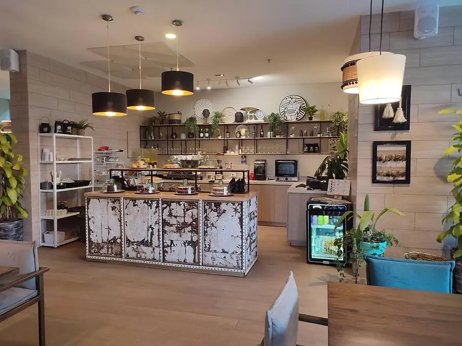 Urban Studios Luxurious Apartment In The Poblado Medellin