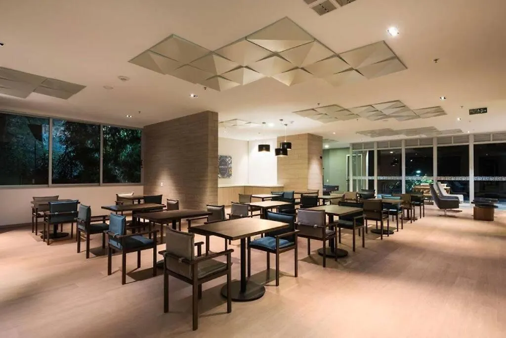 Urban Studios Luxurious Apartment In The Poblado Medellin