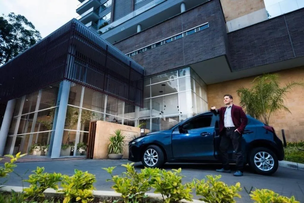 Urban Studios Luxurious Apartment In The Poblado メデジン 0*,  コロンビア